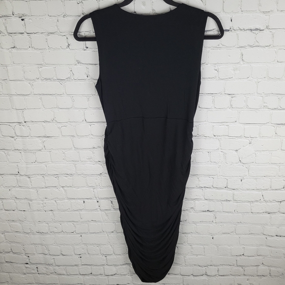 STORK & BABE | jersey knit sleeveless v-neck ruched maternity dress - Picture 2 of 5